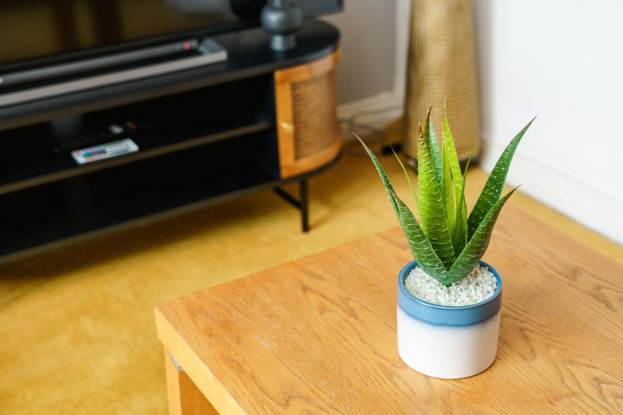 Cosy Flat Right Opp Tube Station Appartement Londen Buitenkant foto