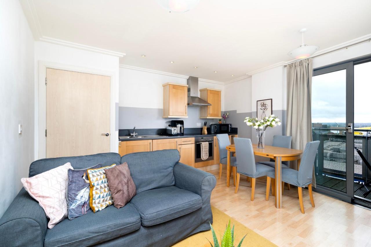 Cosy Flat Right Opp Tube Station Appartement Londen Buitenkant foto