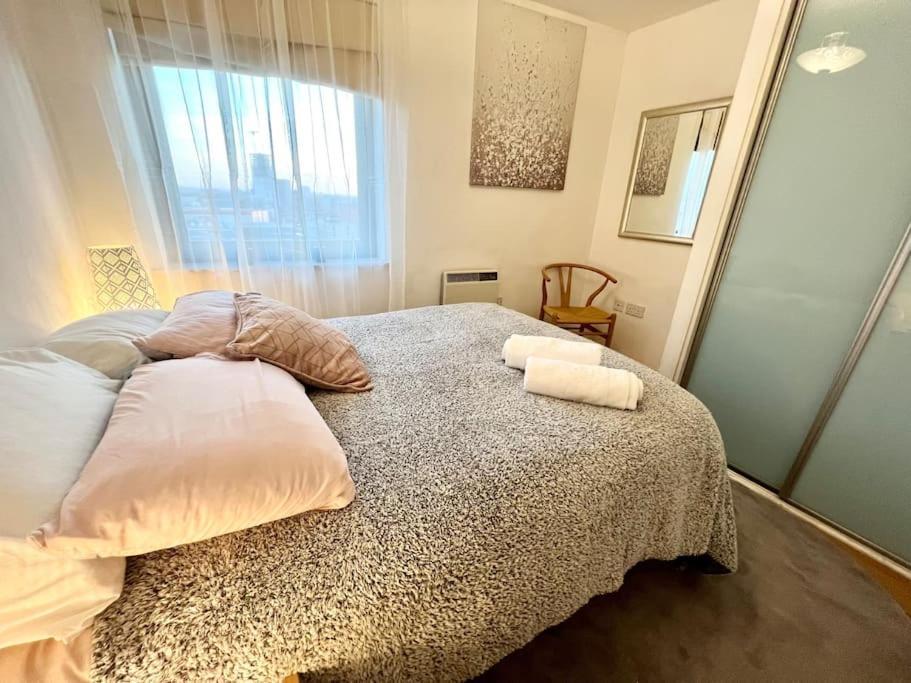 Cosy Flat Right Opp Tube Station Appartement Londen Buitenkant foto